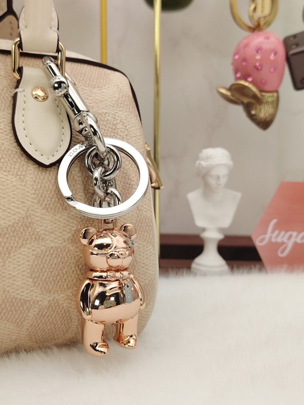 Coach Metal 3D Bear Bag Charm Key Ring Clip Rose Gold 87166 - Picture 8 of 8